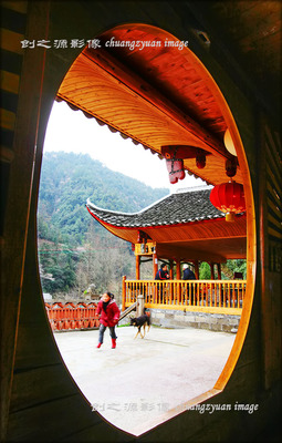 文章附图